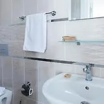 Hotel Demir 2*