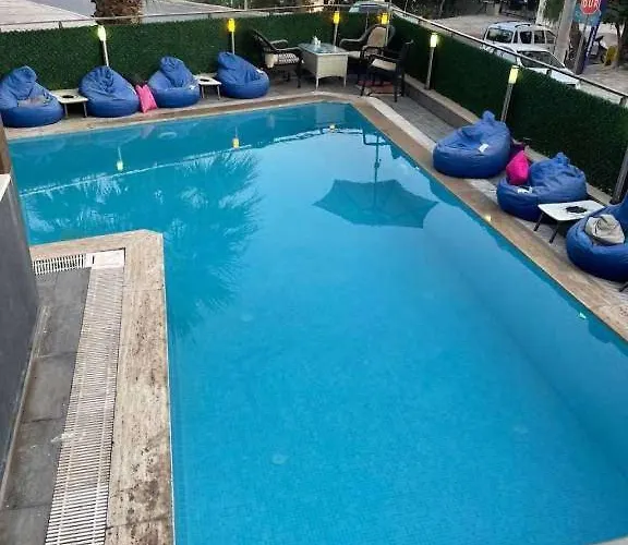 Demir Otel Kuşadası