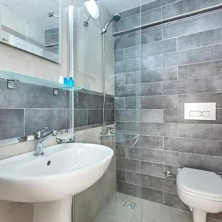 Demir Hotell Kusadası